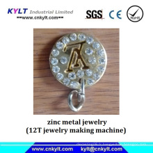 Bijouterie en alliage de zinc en métal